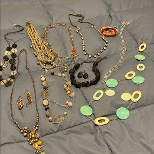 Costume Jewelry: 4-necklace w/earrings, 1-set bead bracelets & 4 necklaces